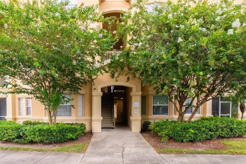 709 Terrace Ridge Cir #709, FL