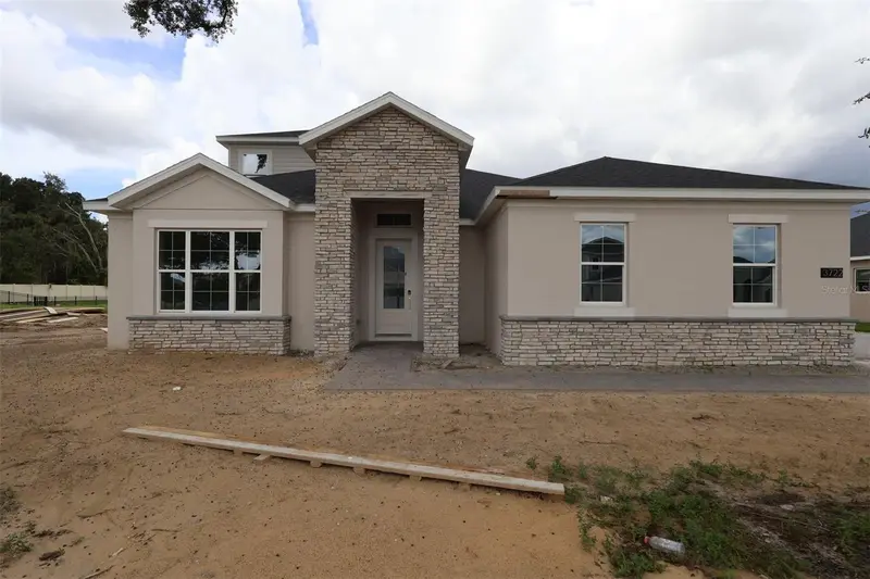 3722 Wolves Creek Pl, FL