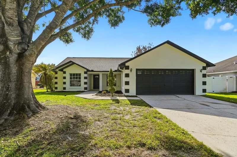 4209 Red Bird Ave, FL