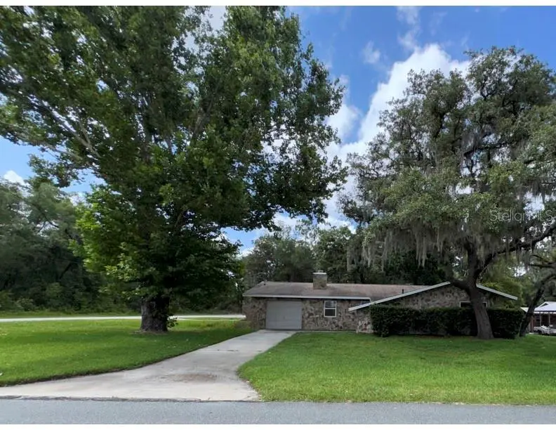 3000 E Bryant St, FL