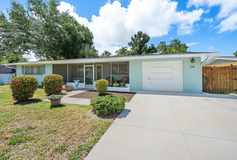 2120 La Salle St, FL