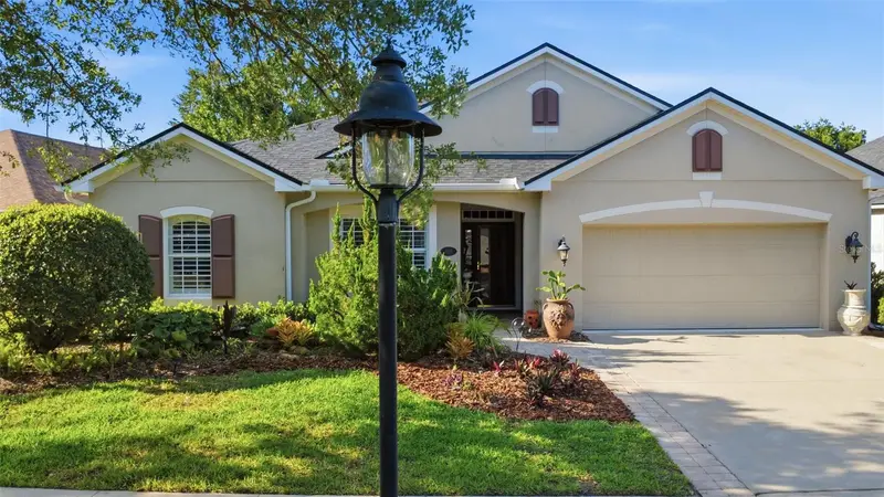 Victoria Park listing