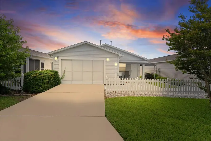 16933 Se 94th Sunnybrook Cir, FL