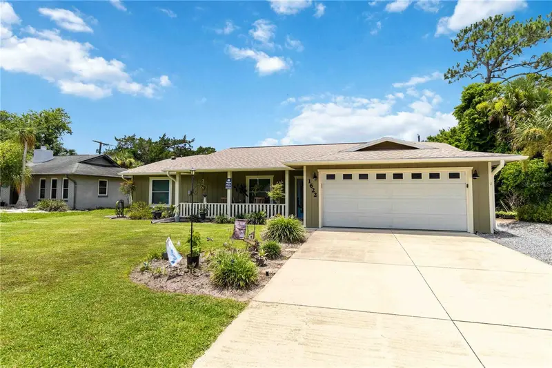 1622 Travelers Palm Dr, FL