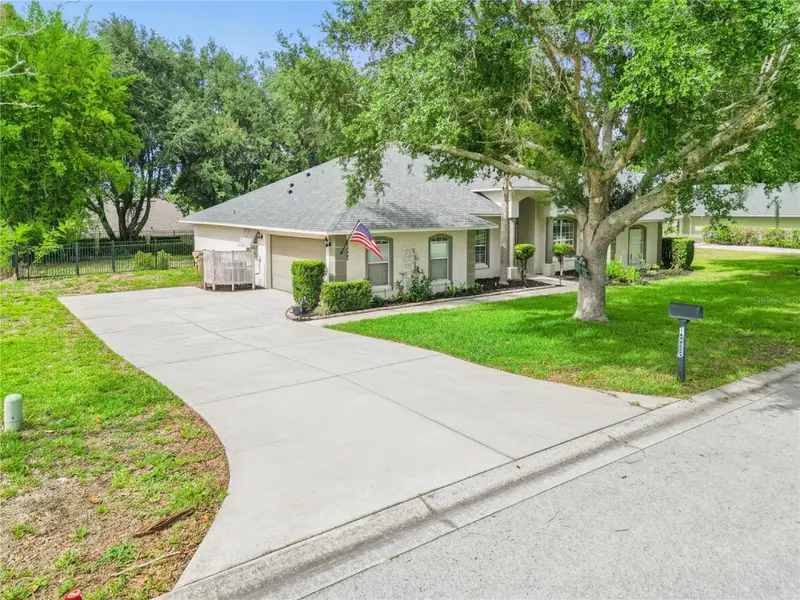 10400 Alameda Alma Rd, FL