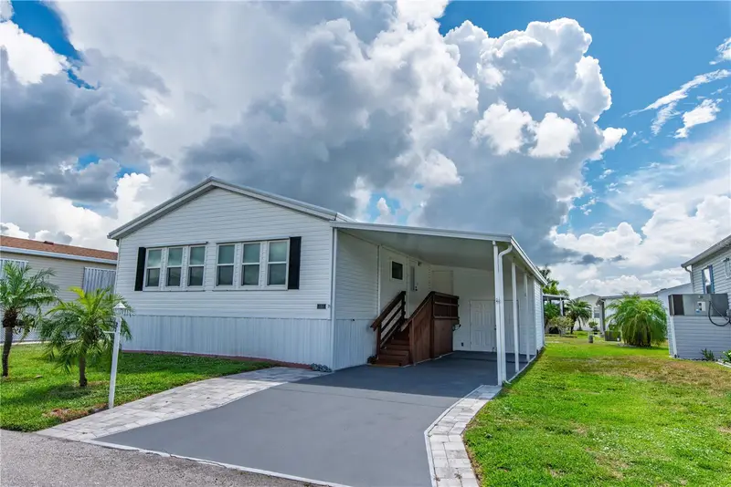 21 Brink Ave, FL