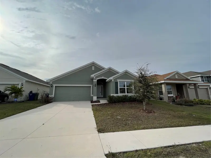 136 Krenson Bay Loop, FL