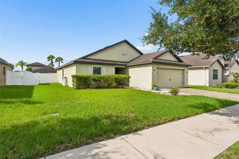 14217 Alistar Manor Dr, FL