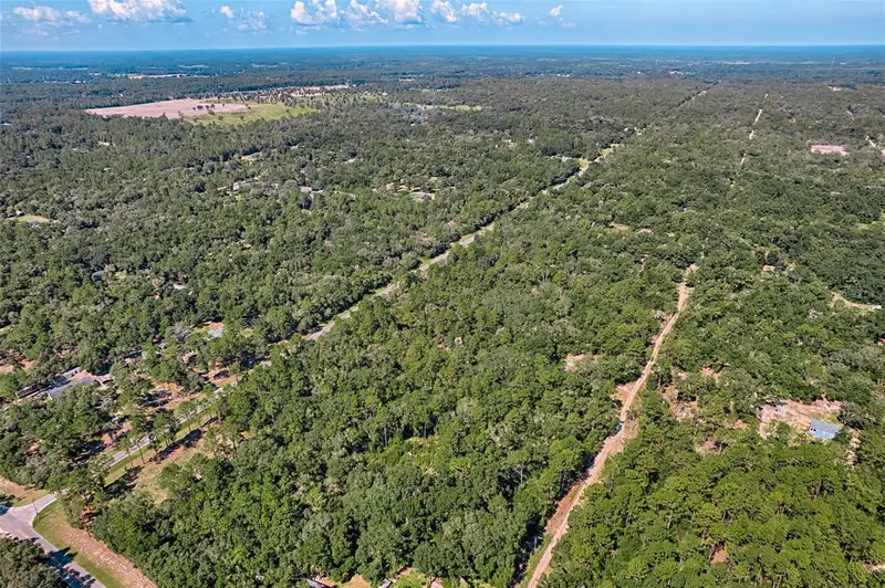 000 Ne 82nd Pl, FL