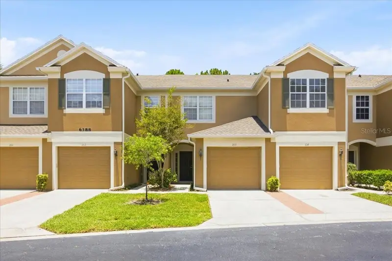 6388 Castelven Dr #103, FL