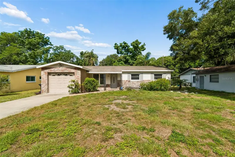 1602 W Virginia Ln, FL