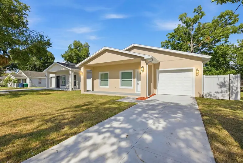4510 N 42nd St, FL