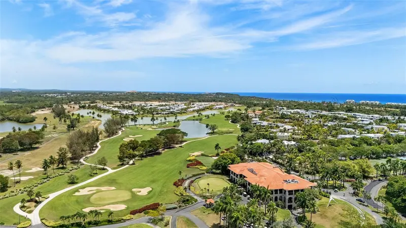500 Plantation Village Drive #1201, PR