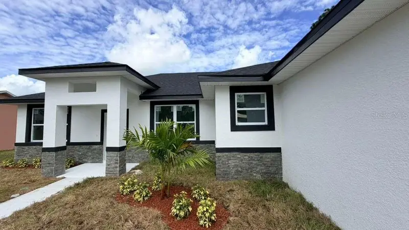 1217 E Price Blvd, FL