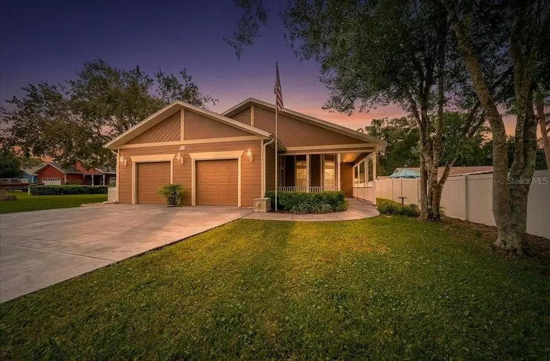 4014 Ne 23rd Pl, FL