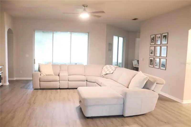 3850 Beacon Ridge Way, FL