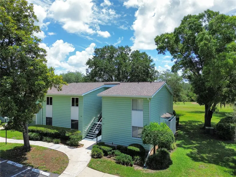 608 Midway Dr #A, FL