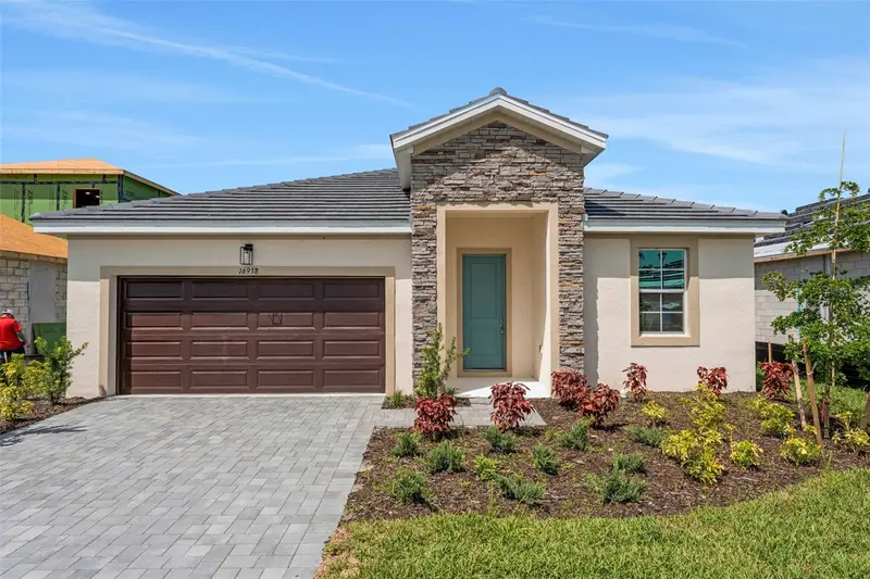 16938 Squirrel Branch Ln, FL
