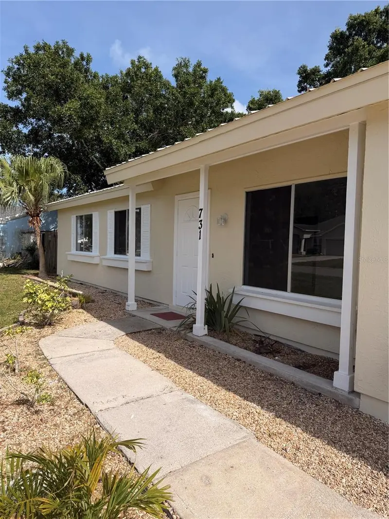 731 Sw 24th St, FL