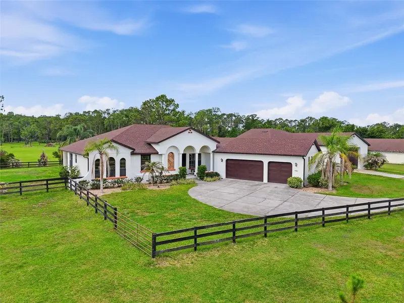 4460 Runway Ln, FL