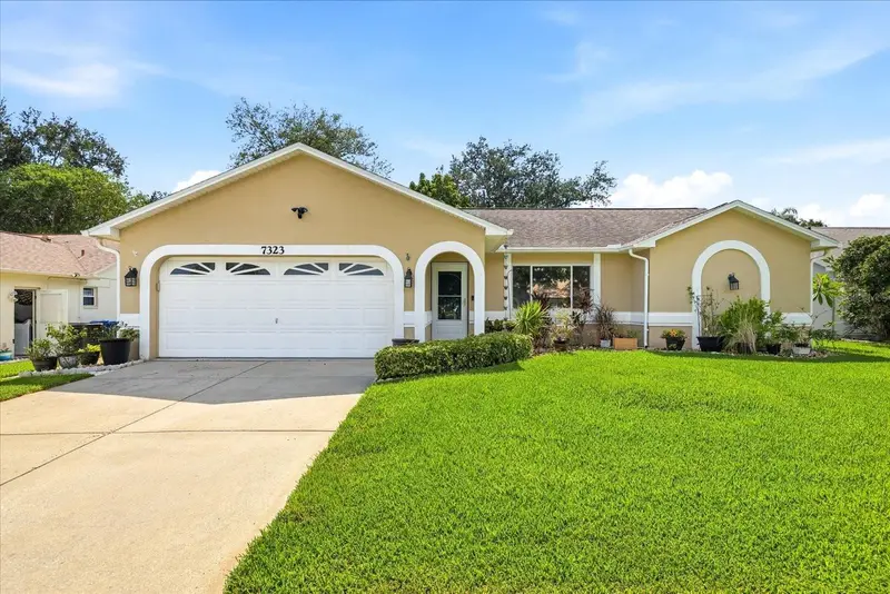7323 Skyview Ave, FL