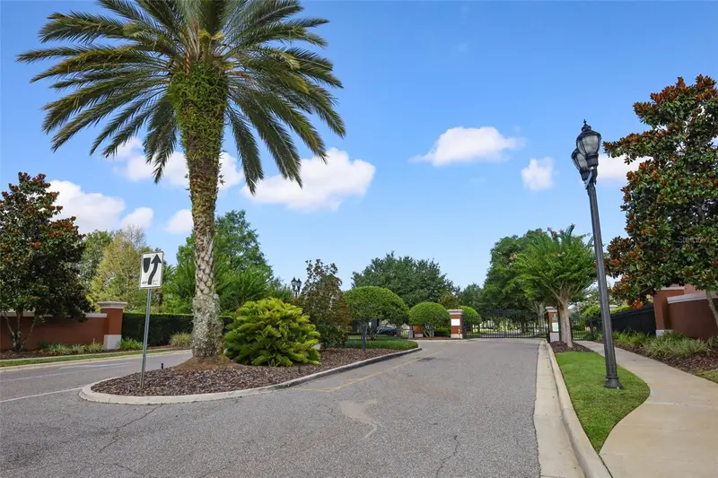 426 Alexandria Place Dr, FL