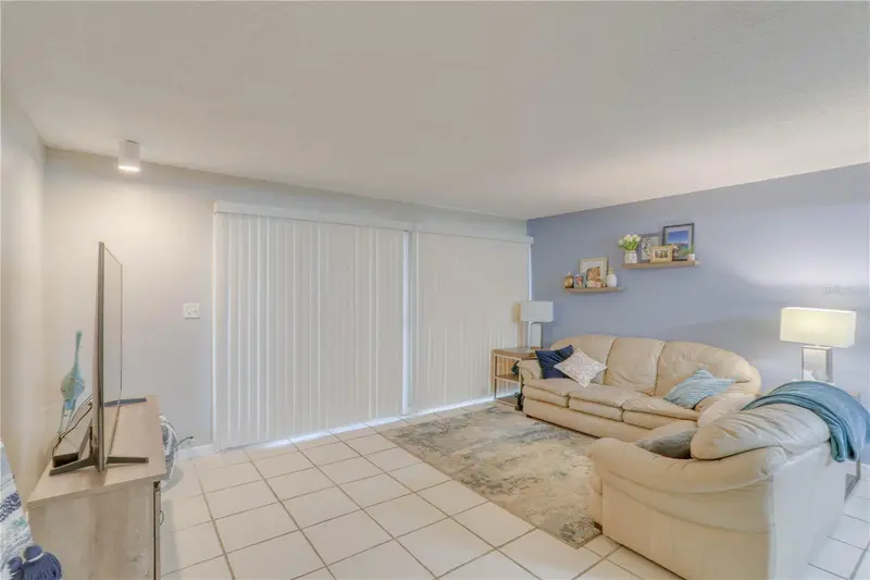 1082 E Michigan St #1082a, FL