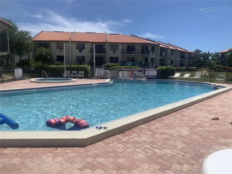 1515 Pinellas Bayway S #34, FL