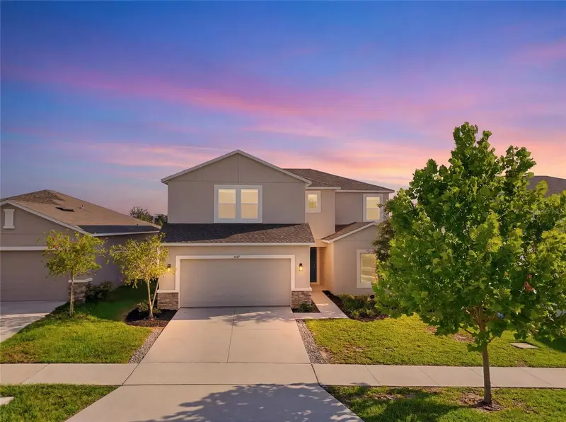 1017 Calico Pointe Cir, FL