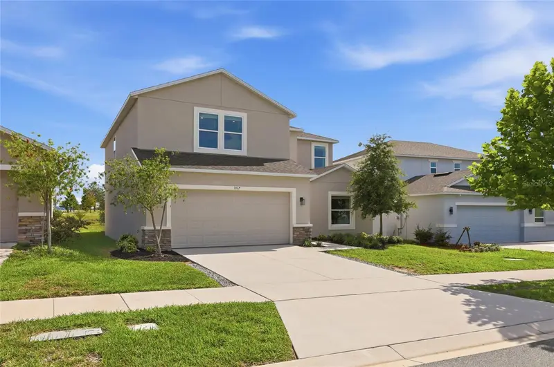 1017 Calico Pointe Cir, FL