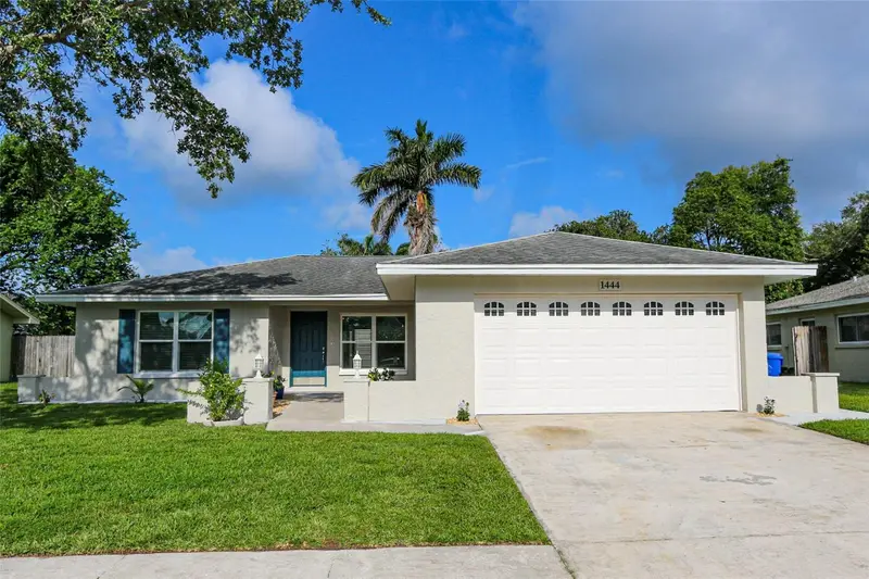 1444 Overcash Dr, FL