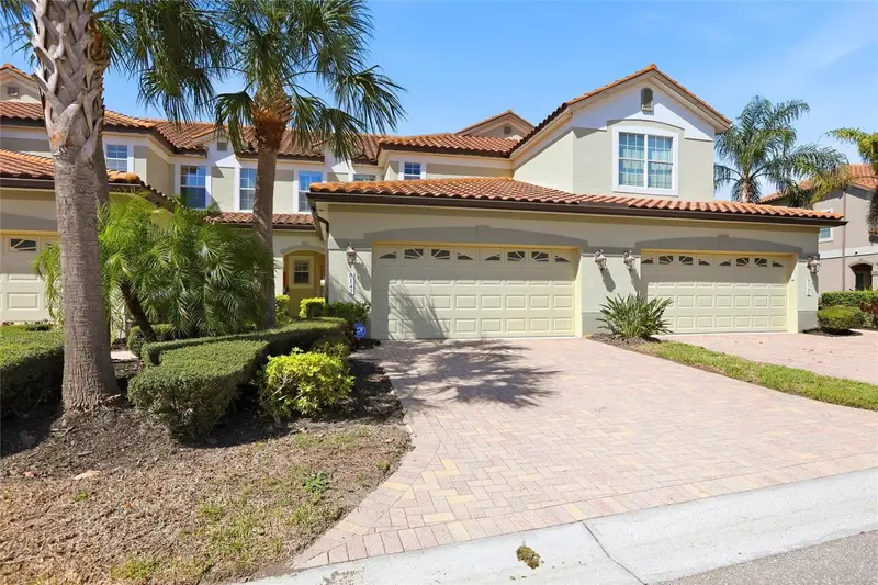 8142 Miramar Way, FL
