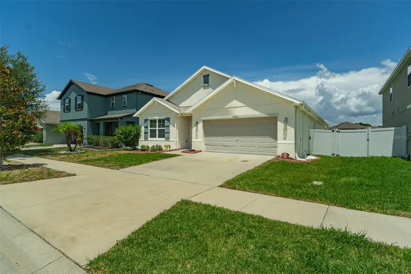 10662 Park Meadowbrooke Dr, FL