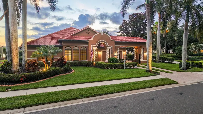 6610 Windjammer Pl, FL