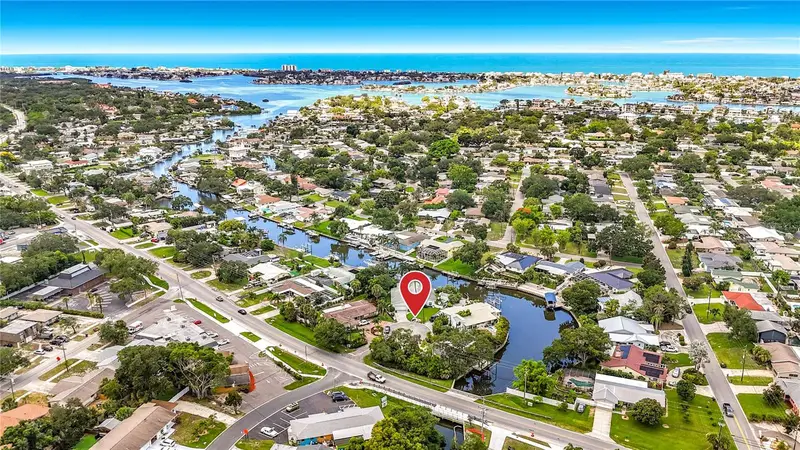 3511 North Cir, FL