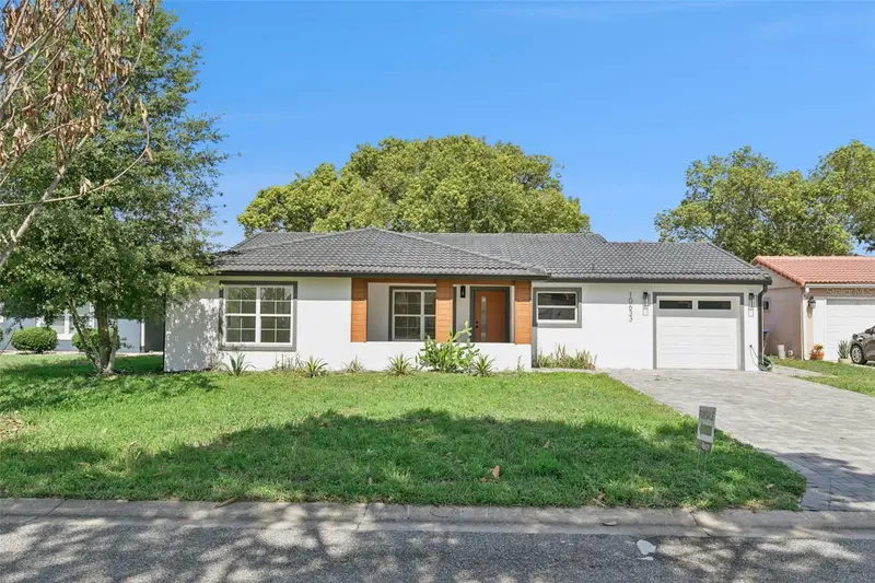 10633 Watertown Ct, FL