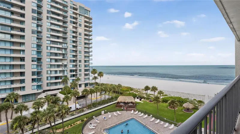 1480 Gulf Blvd #601, FL