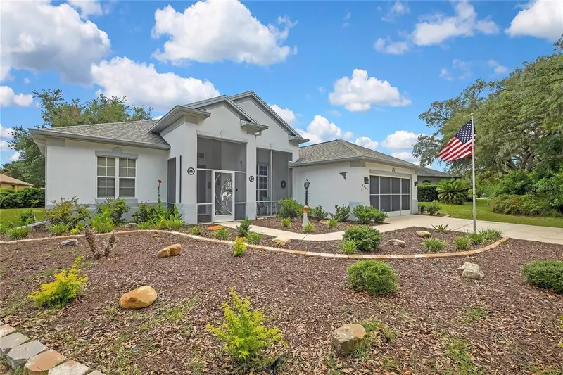 2457 N Brentwood Cir, FL