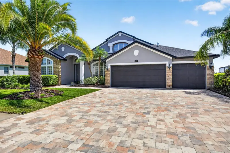 16339 Ivy Lake Dr, FL