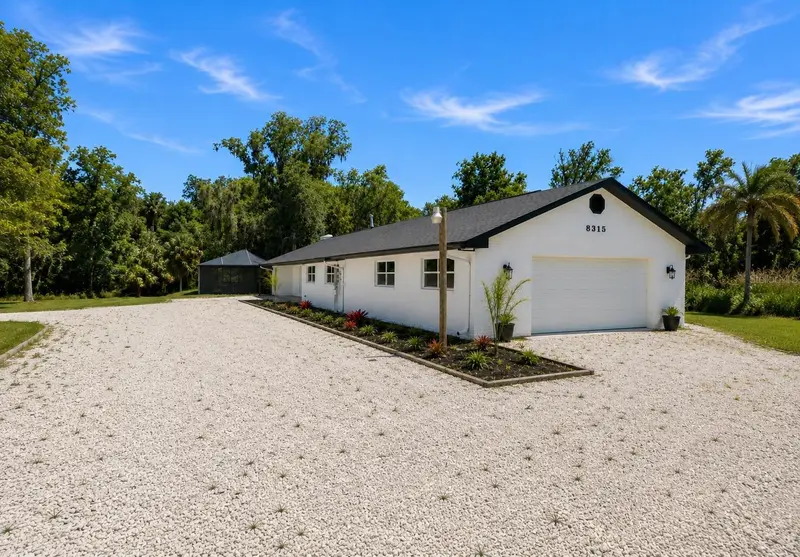 8315 Revels Rd, FL