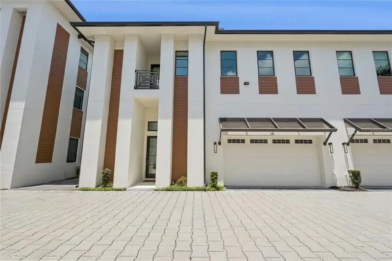 512 W Swoope Ave, FL