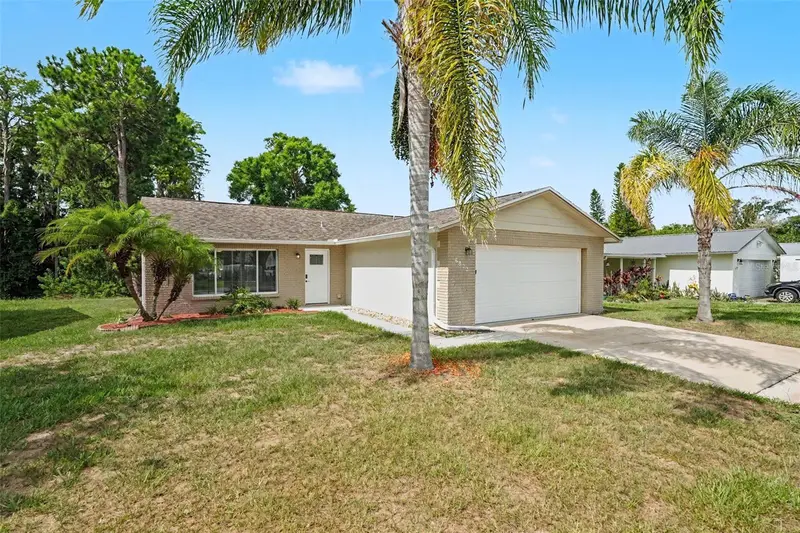 6822 Lassen Ave, FL