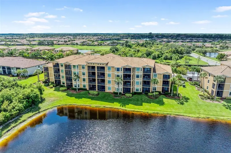 6519 Grand Estuary Trl #205, FL