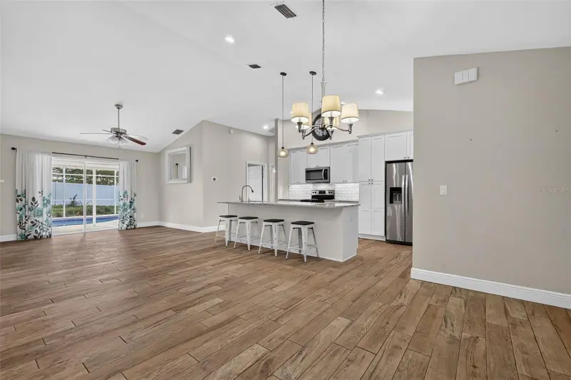 10448 Carlson Cir, FL