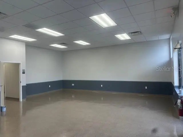 110 S Collins St, FL