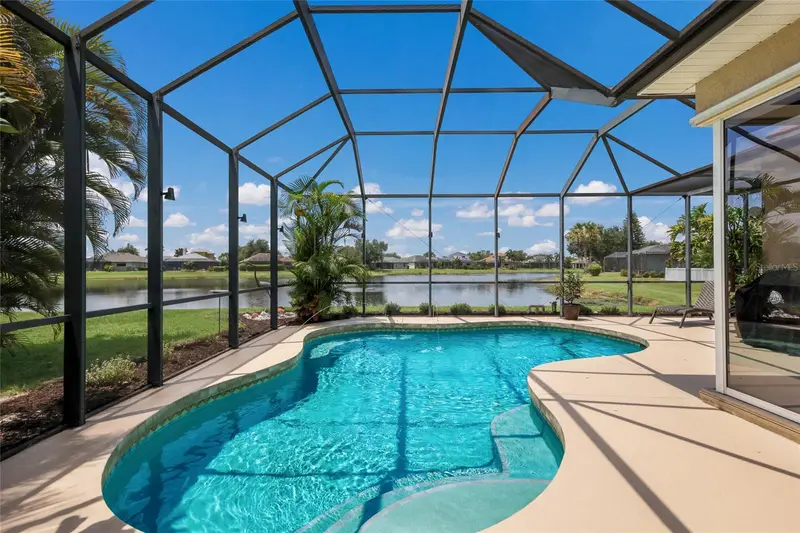 252 Dahlia Ct, FL