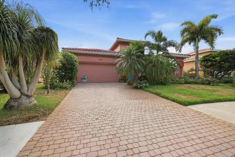210 Rio Terra, FL