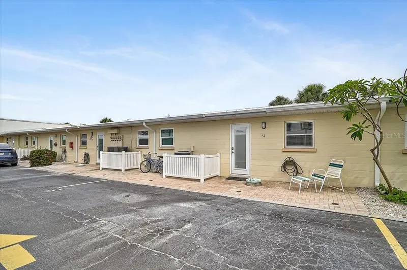 5830 Midnight Pass Rd #51, FL