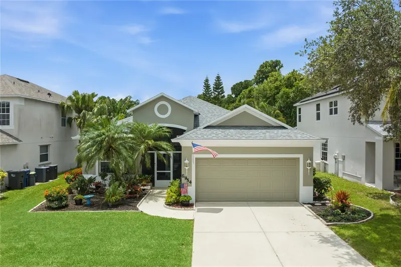 8954 Founders Cir, FL