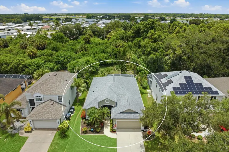 8954 Founders Cir, FL